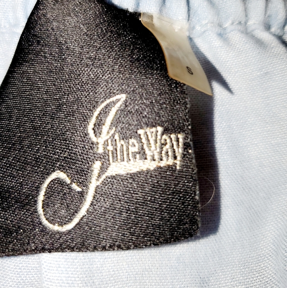 JtheWAY WOMEN'S LACEY CROP TOP - Picture 3 of 11